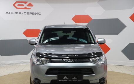 Mitsubishi Outlander III рестайлинг 3, 2012 год, 1 320 000 рублей, 2 фотография