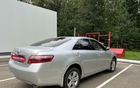 Toyota Camry, 2008 год, 950 000 рублей, 4 фотография