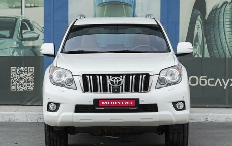 Toyota Land Cruiser Prado 150 рестайлинг 2, 2010 год, 3 199 000 рублей, 3 фотография