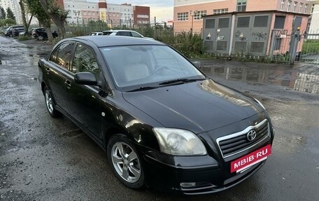 Toyota Avensis III рестайлинг, 2004 год, 500 000 рублей, 4 фотография