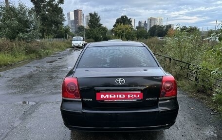 Toyota Avensis III рестайлинг, 2004 год, 500 000 рублей, 6 фотография