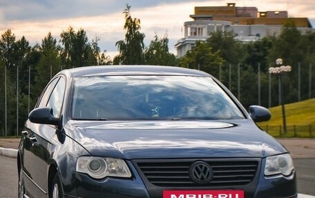 Volkswagen Passat B6, 2008 год, 910 000 рублей, 2 фотография