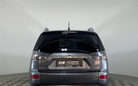 Mitsubishi Outlander III рестайлинг 3, 2006 год, 999 000 рублей, 6 фотография