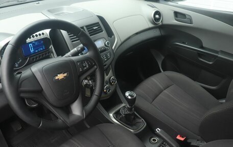 Chevrolet Aveo III, 2013 год, 780 000 рублей, 6 фотография