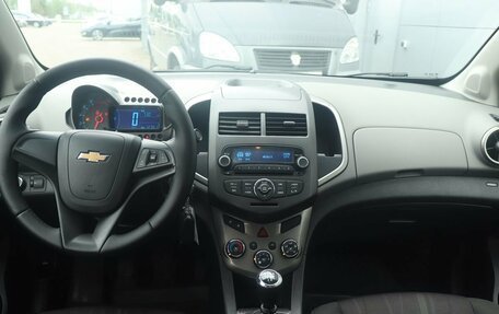 Chevrolet Aveo III, 2013 год, 780 000 рублей, 8 фотография