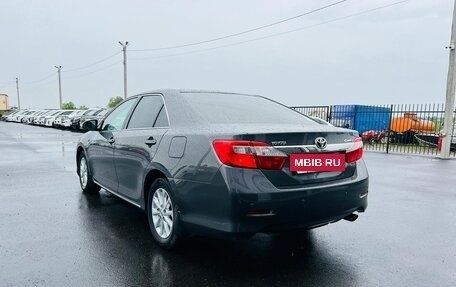 Toyota Camry, 2013 год, 2 009 000 рублей, 4 фотография