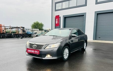 Toyota Camry, 2013 год, 2 009 000 рублей, 2 фотография