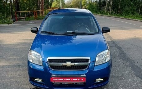 Chevrolet Aveo III, 2010 год, 450 000 рублей, 2 фотография