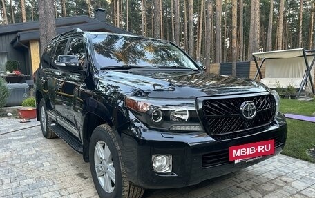 Toyota Land Cruiser 200, 2012 год, 3 950 000 рублей, 2 фотография