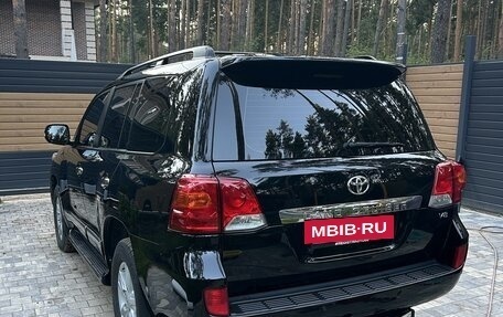 Toyota Land Cruiser 200, 2012 год, 3 950 000 рублей, 6 фотография