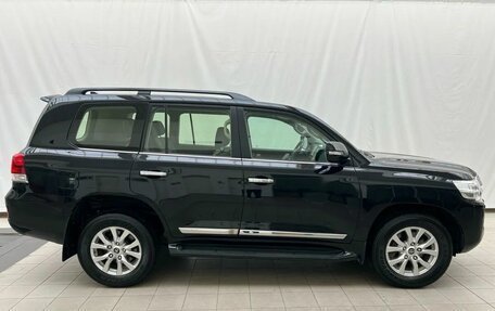 Toyota Land Cruiser 200, 2015 год, 6 500 000 рублей, 4 фотография