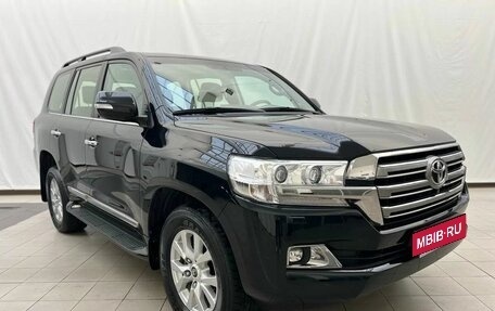 Toyota Land Cruiser 200, 2015 год, 6 500 000 рублей, 3 фотография