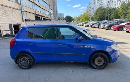 Skoda Fabia II, 2009 год, 500 000 рублей, 2 фотография