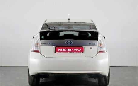 Toyota Prius, 2013 год, 1 460 000 рублей, 3 фотография