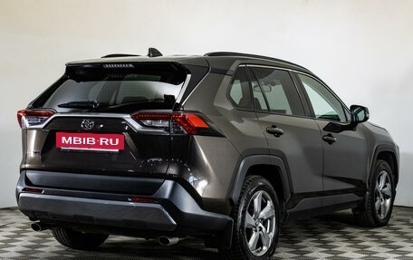 Toyota RAV4, 2020 год, 3 299 000 рублей, 6 фотография