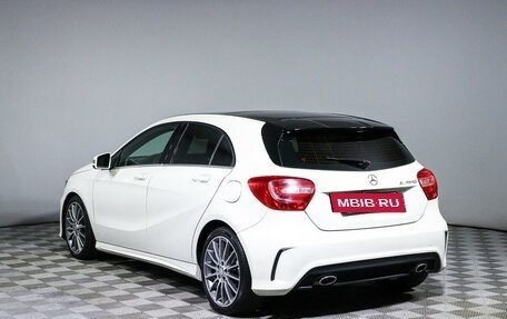 Mercedes-Benz A-Класс, 2013 год, 1 550 000 рублей, 7 фотография