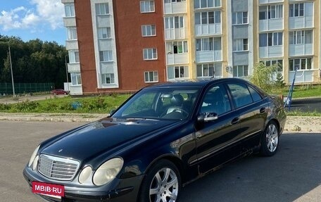 Mercedes-Benz E-Класс, 2004 год, 650 000 рублей, 2 фотография