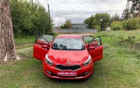 KIA cee'd III, 2014 год, 1 300 000 рублей, 2 фотография