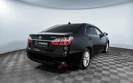 Toyota Camry, 2017 год, 2 325 000 рублей, 5 фотография