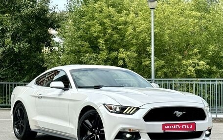 Ford Mustang VI рестайлинг, 2017 год, 2 495 000 рублей, 2 фотография