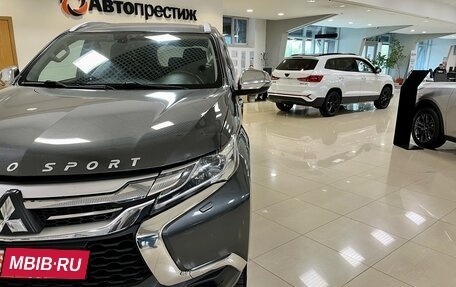 Mitsubishi Pajero Sport III рестайлинг, 2020 год, 2 800 000 рублей, 5 фотография