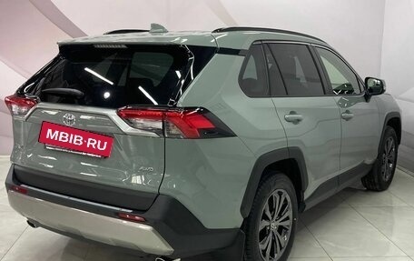 Toyota RAV4, 2023 год, 5 650 000 рублей, 5 фотография