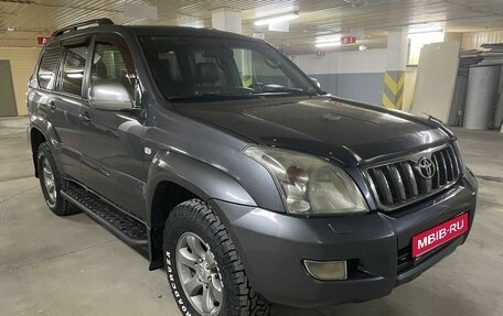 Toyota Land Cruiser Prado 120 рестайлинг, 2008 год, 1 фотография