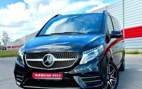 Mercedes-Benz V-Класс, 2023 год, 10 550 000 рублей, 6 фотография