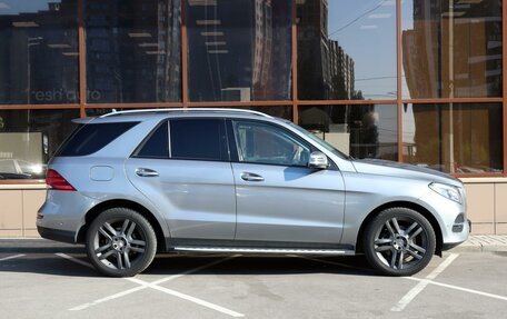 Mercedes-Benz GLE, 2015 год, 3 299 000 рублей, 5 фотография