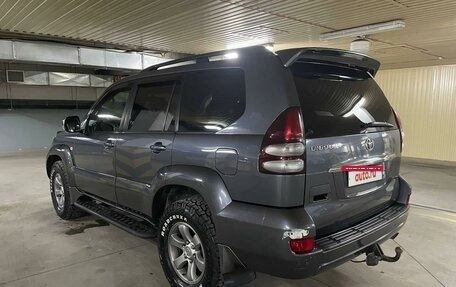 Toyota Land Cruiser Prado 120 рестайлинг, 2008 год, 4 фотография