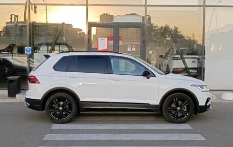 Volkswagen Tiguan II, 2021 год, 3 230 000 рублей, 4 фотография