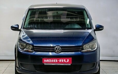 Volkswagen Touran III, 2011 год, 849 000 рублей, 3 фотография