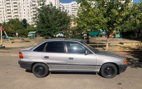 Opel Astra F, 1992 год, 115 000 рублей, 3 фотография