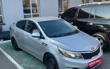 KIA Rio III рестайлинг, 2015 год, 600 000 рублей, 4 фотография