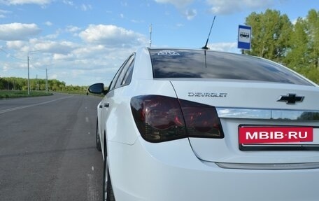 Chevrolet Cruze II, 2011 год, 649 000 рублей, 10 фотография