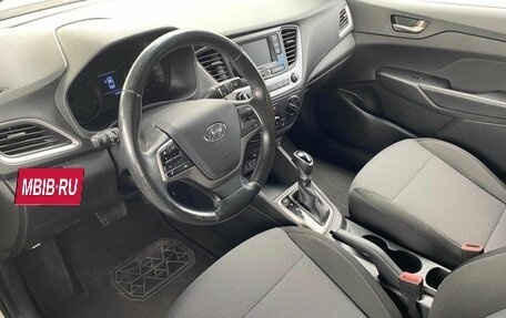 Hyundai Solaris II рестайлинг, 2018 год, 1 420 000 рублей, 15 фотография