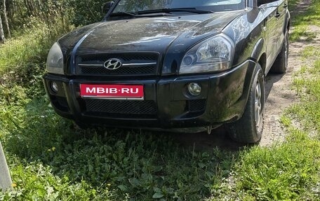 Hyundai Tucson III, 2005 год, 630 000 рублей, 1 фотография