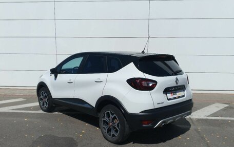 Renault Kaptur I рестайлинг, 2018 год, 1 590 000 рублей, 6 фотография