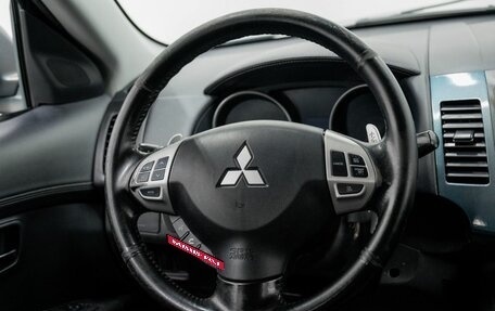 Mitsubishi Outlander III рестайлинг 3, 2011 год, 1 099 000 рублей, 14 фотография