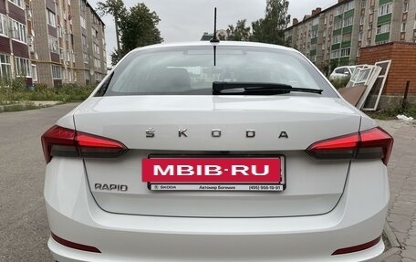 Skoda Rapid II, 2021 год, 1 620 000 рублей, 2 фотография