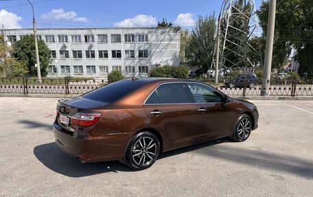 Toyota Camry, 2017 год, 2 450 000 рублей, 9 фотография