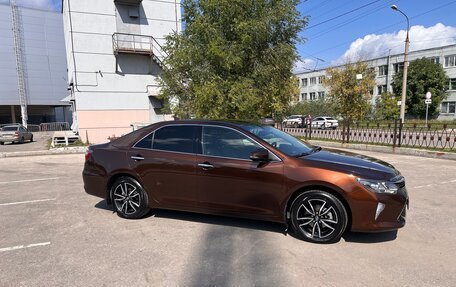 Toyota Camry, 2017 год, 2 450 000 рублей, 15 фотография