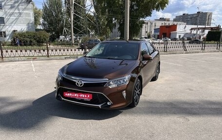 Toyota Camry, 2017 год, 2 450 000 рублей, 3 фотография