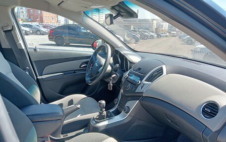 Chevrolet Cruze II, 2012 год, 850 000 рублей, 9 фотография