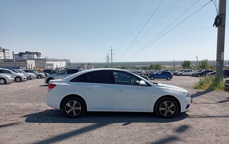 Chevrolet Cruze II, 2012 год, 910 000 рублей, 6 фотография