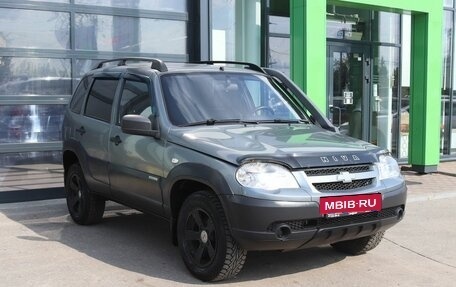 Chevrolet Niva I рестайлинг, 2015 год, 849 000 рублей, 7 фотография