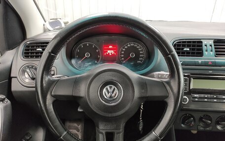 Volkswagen Polo VI (EU Market), 2012 год, 750 000 рублей, 6 фотография