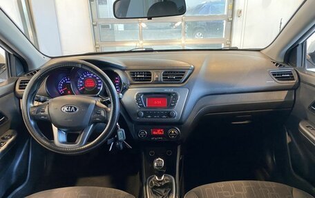 KIA Rio III рестайлинг, 2014 год, 1 049 000 рублей, 9 фотография