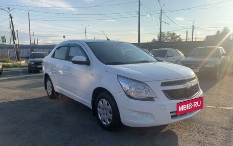 Chevrolet Cobalt II, 2013 год, 730 000 рублей, 3 фотография