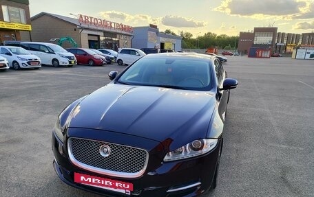 Jaguar XJ IV (X351), 2012 год, 2 400 000 рублей, 2 фотография